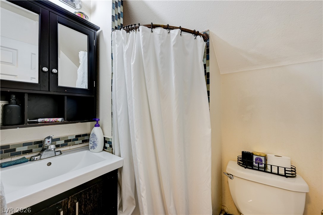 8325 Haven Cove Avenue Property Photo 32