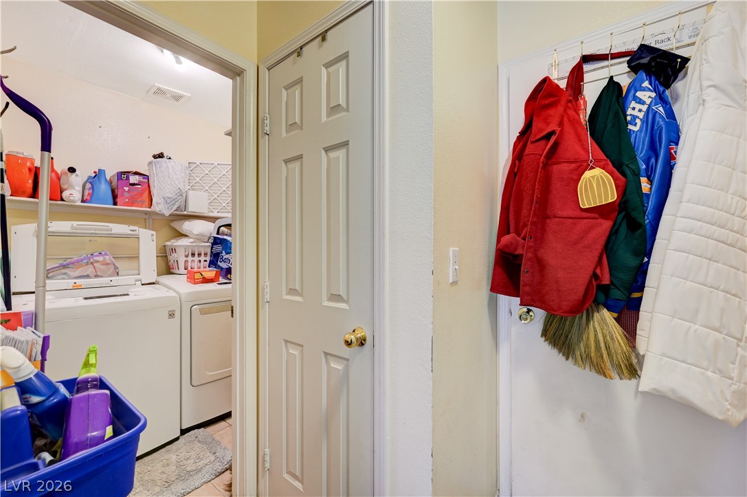 8325 Haven Cove Avenue Property Photo 34