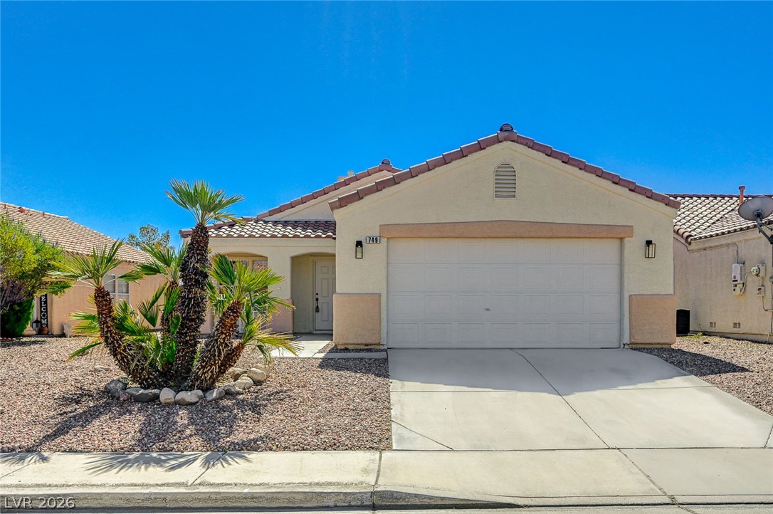 749 Hitchen Post Drive Property Photo 3