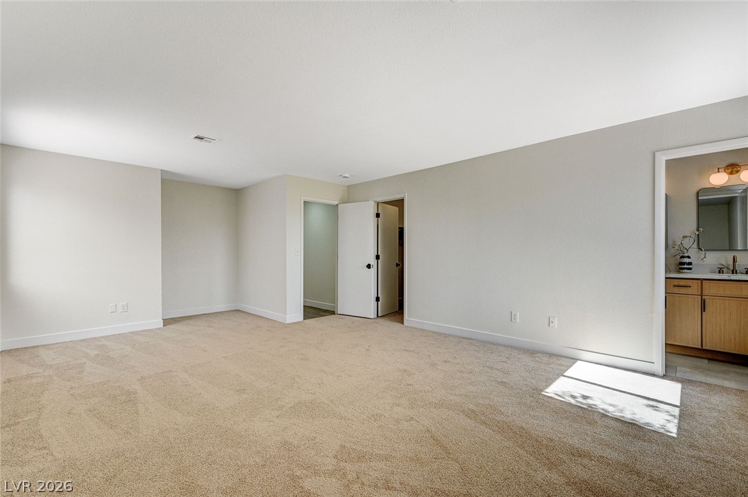 749 Hitchen Post Drive Property Photo 19