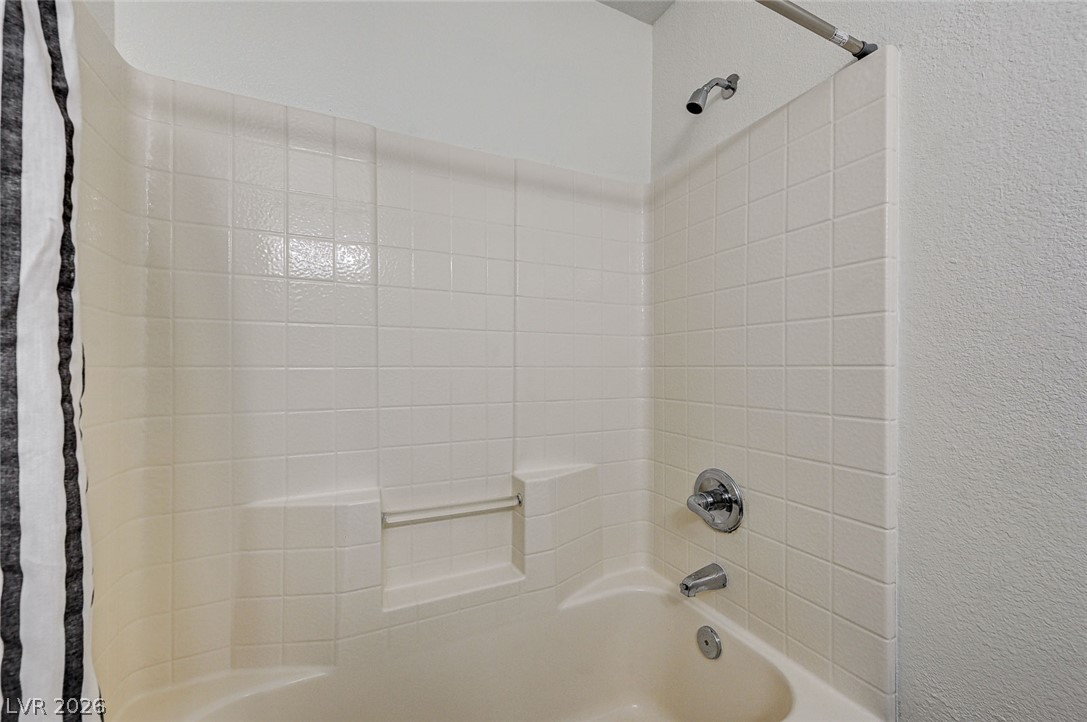 749 Hitchen Post Drive Property Photo 26