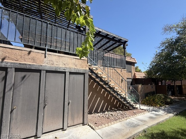 6641 Silverstream Avenue D Property Photo 4