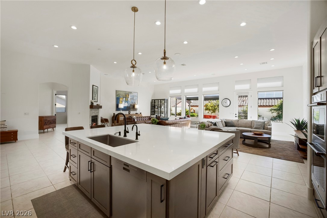246 Calle Palacio Street Property Photo 12