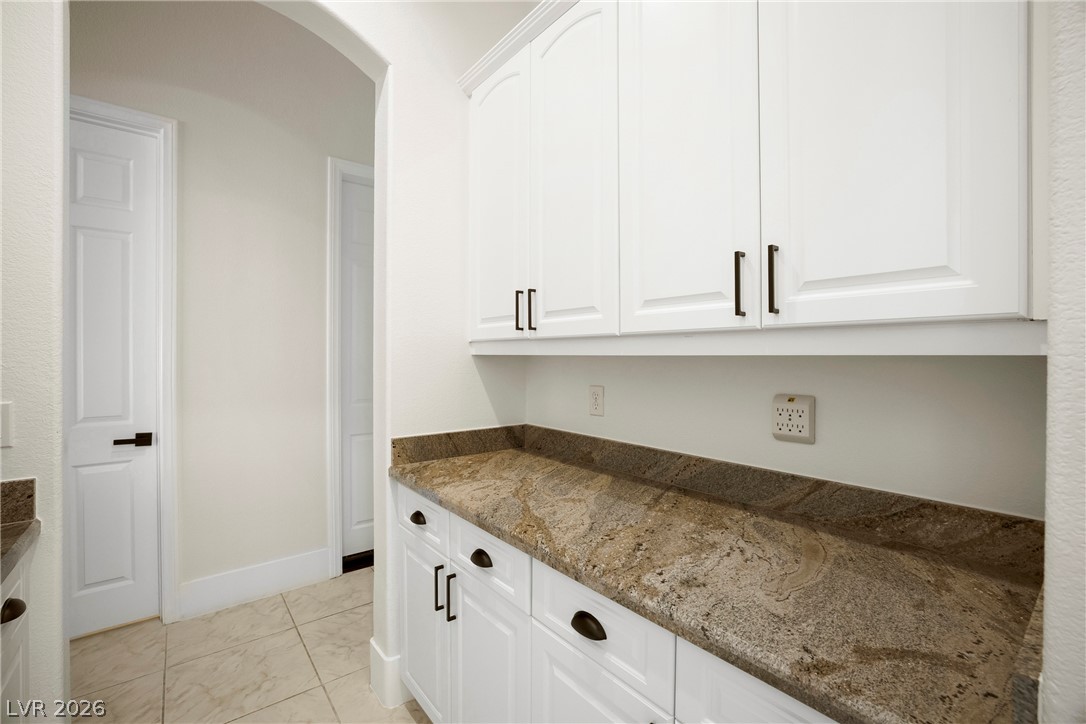 246 Calle Palacio Street Property Photo 16