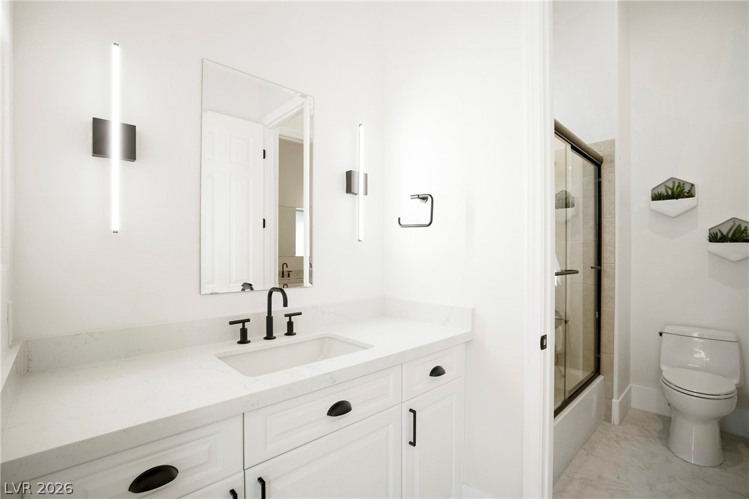 246 Calle Palacio Street Property Photo 31
