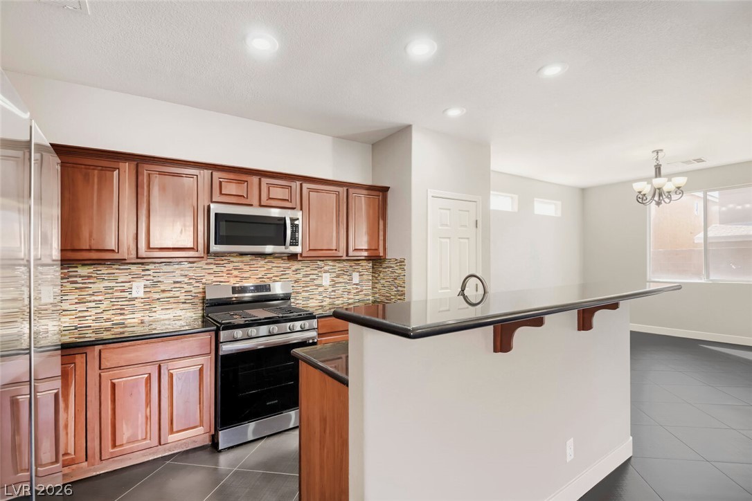 9015 Toast Avenue Property Photo 9