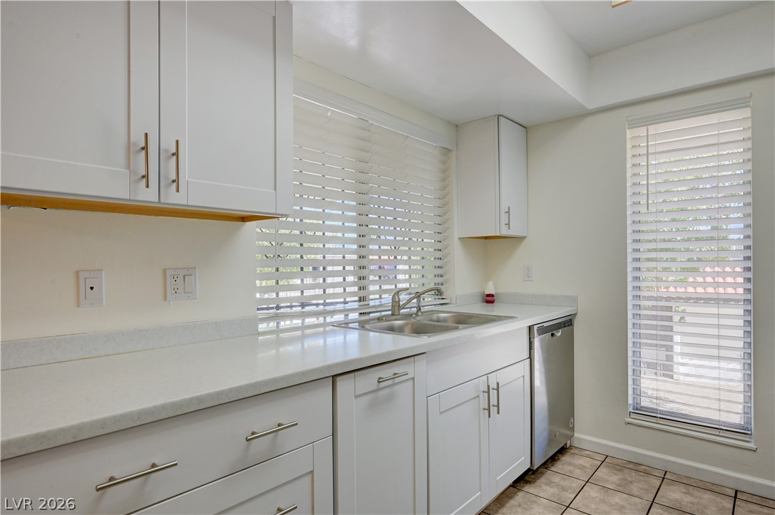 1405 Vegas Valley Drive 222 Property Photo 9