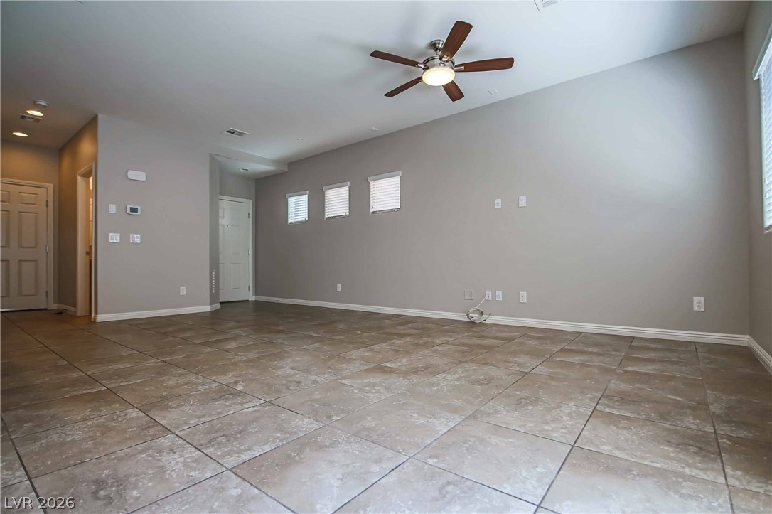 1143 Jesse Harbor Avenue Property Photo 7