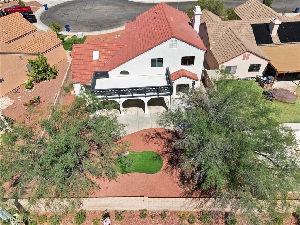 9109 Shelter Cove Court Property Photo 10