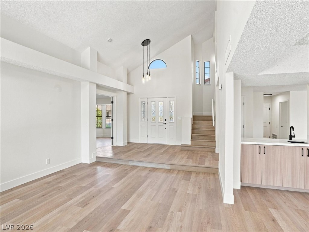 9109 Shelter Cove Court Property Photo 20
