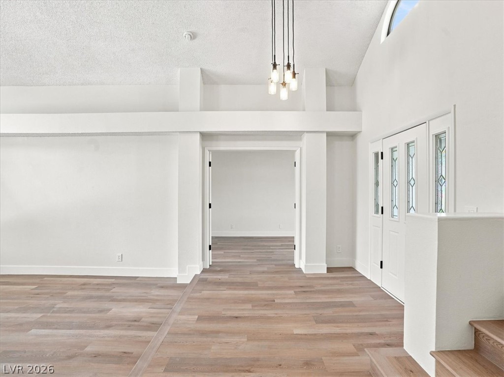 9109 Shelter Cove Court Property Photo 24
