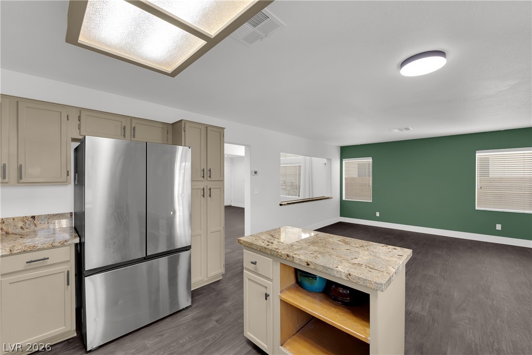 2104 Blue Zenith Circle Property Photo 13