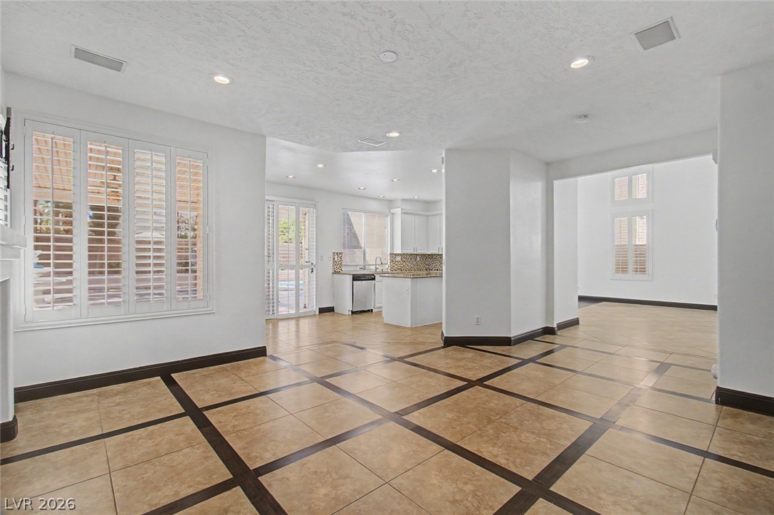 4721 Jasper Rock Court Property Photo 12