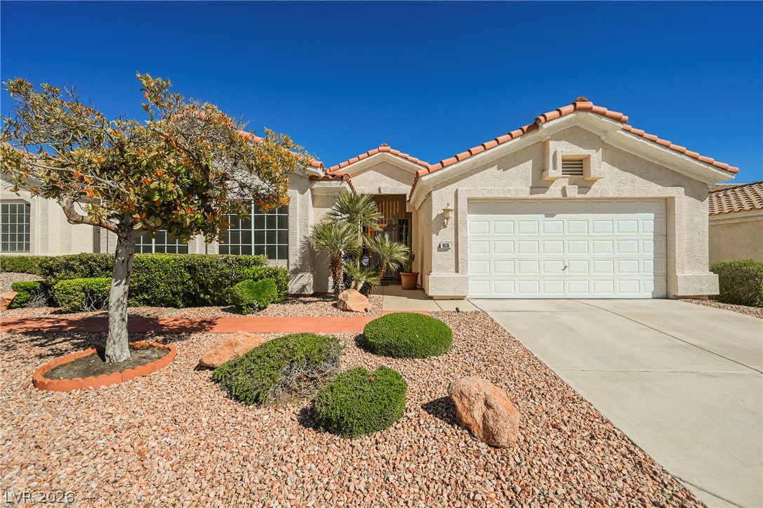 8636 Highland View Avenue Property Photo 8