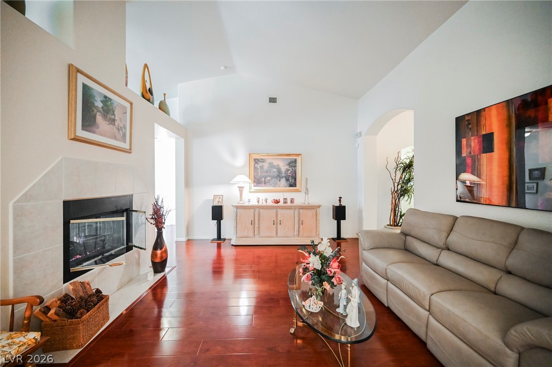 8636 Highland View Avenue Property Photo 13