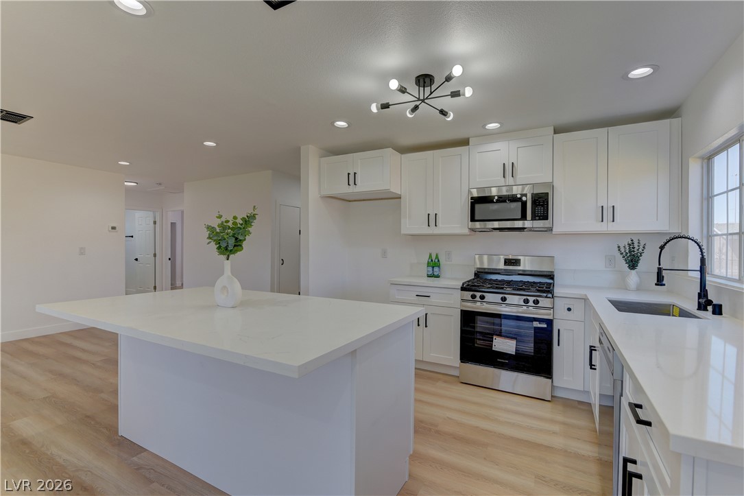 34 Del Amo Drive Property Photo 1