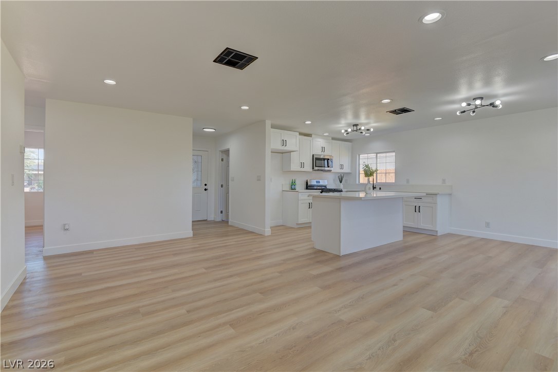 34 Del Amo Drive Property Photo 7