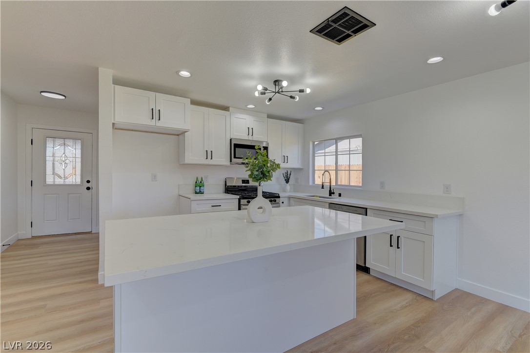 34 Del Amo Drive Property Photo 10