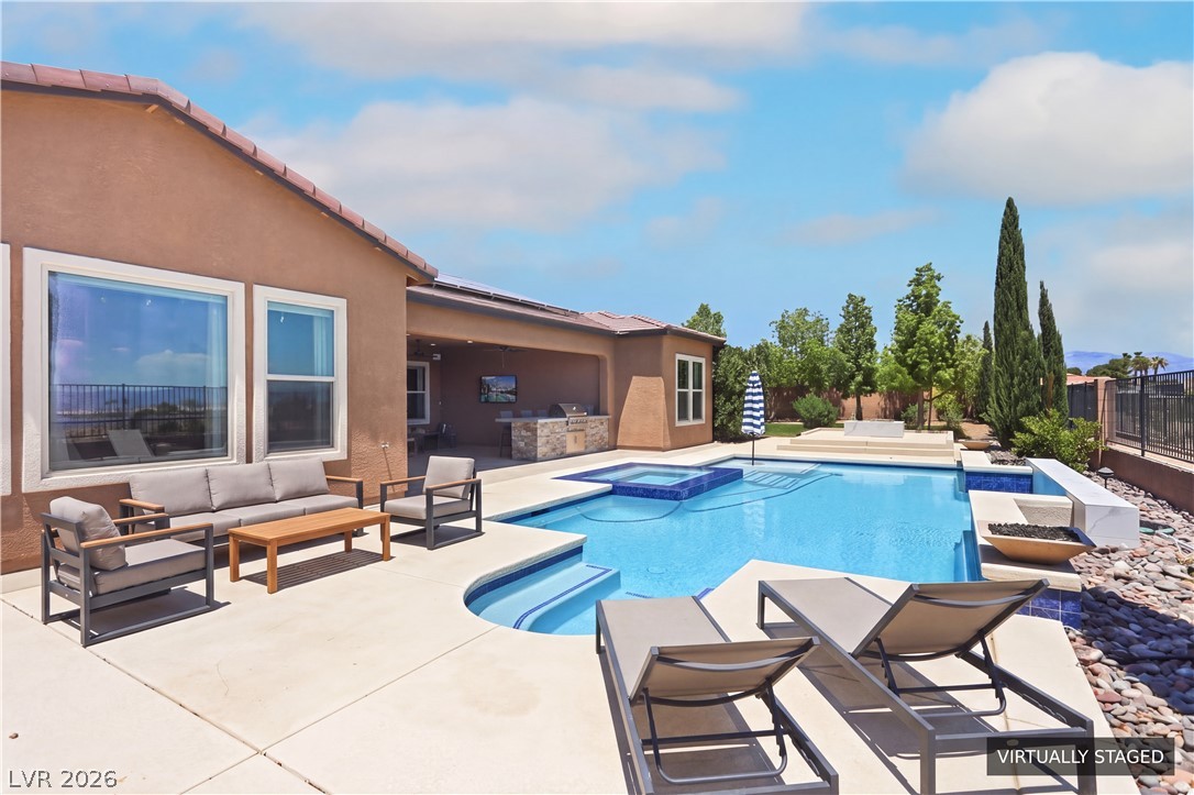 6930 Summer Sky Street Property Photo 3