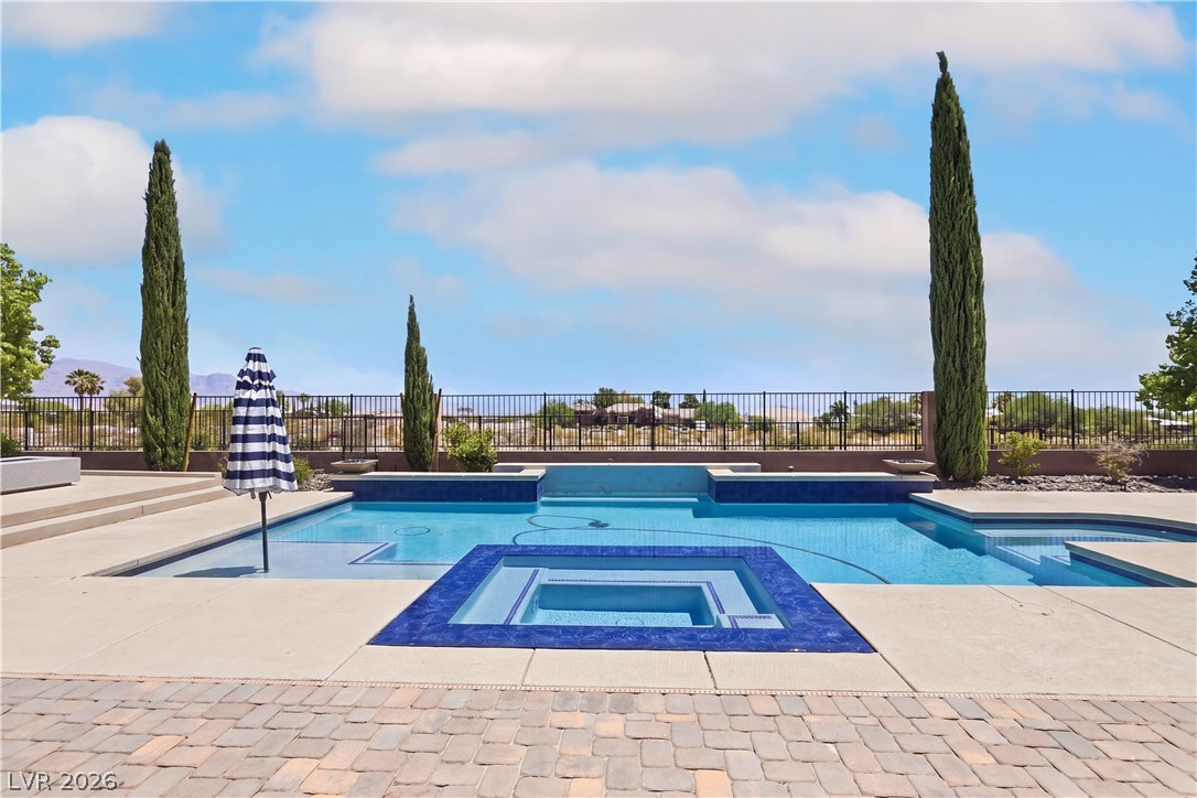 6930 Summer Sky Street Property Photo 38