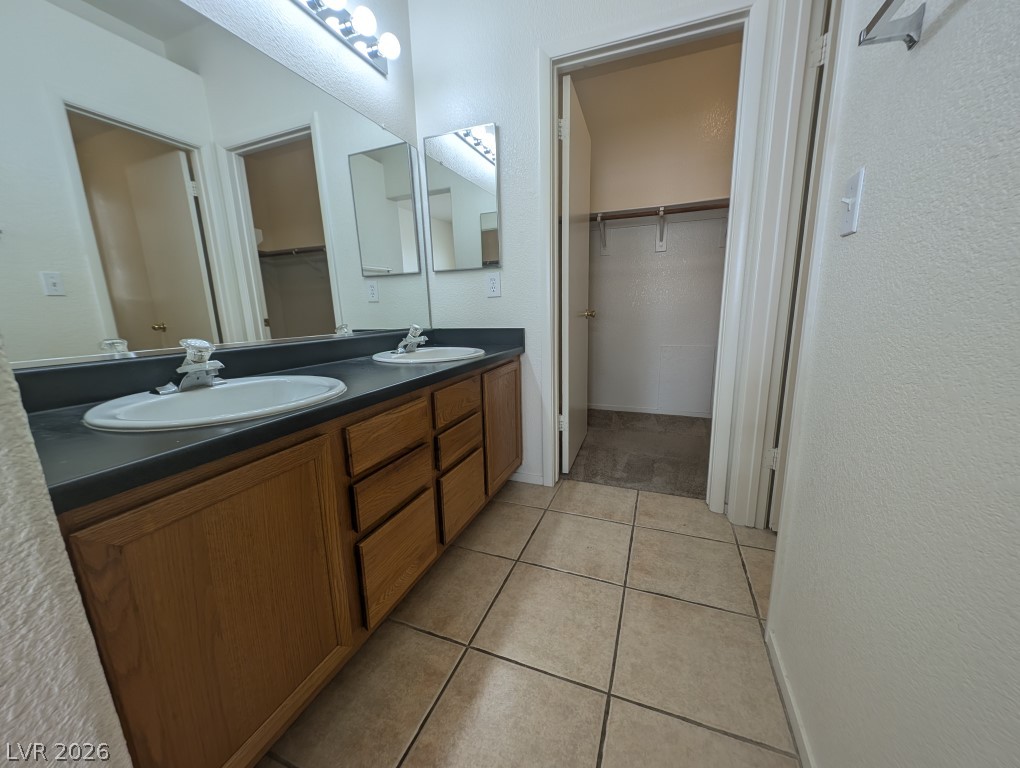 7349 Misty Glow Court Property Photo 9