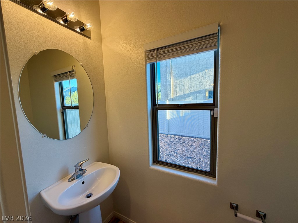 5613 Clotidle Soupert Court Property Photo 9