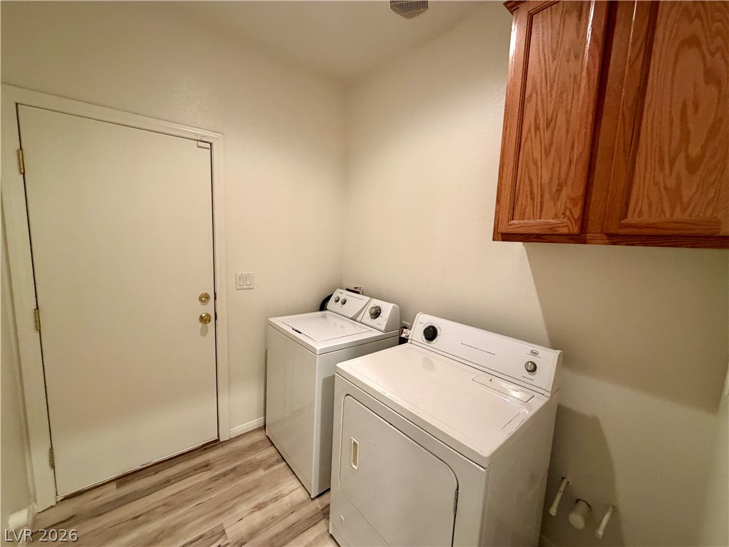 5613 Clotidle Soupert Court Property Photo 19