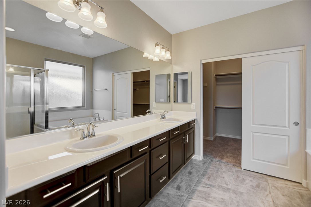 12402 Mosticone Way Property Photo 32