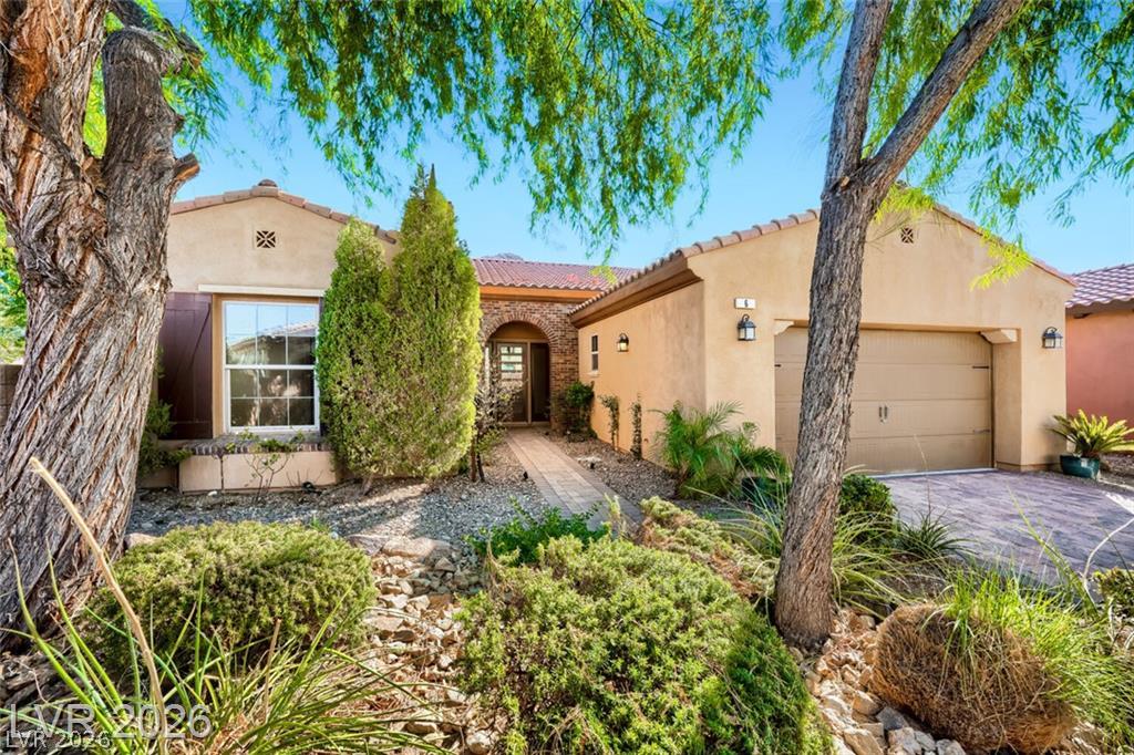 6 Lago Turchino Court Property Photo 1