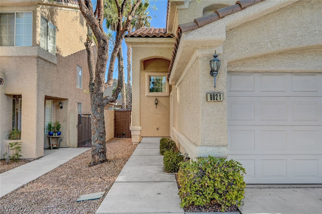 9821 Peseo Cresta Avenue Property Photo 4