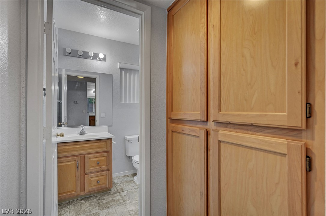 9821 Peseo Cresta Avenue Property Photo 29
