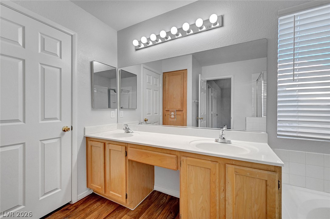 9821 Peseo Cresta Avenue Property Photo 40