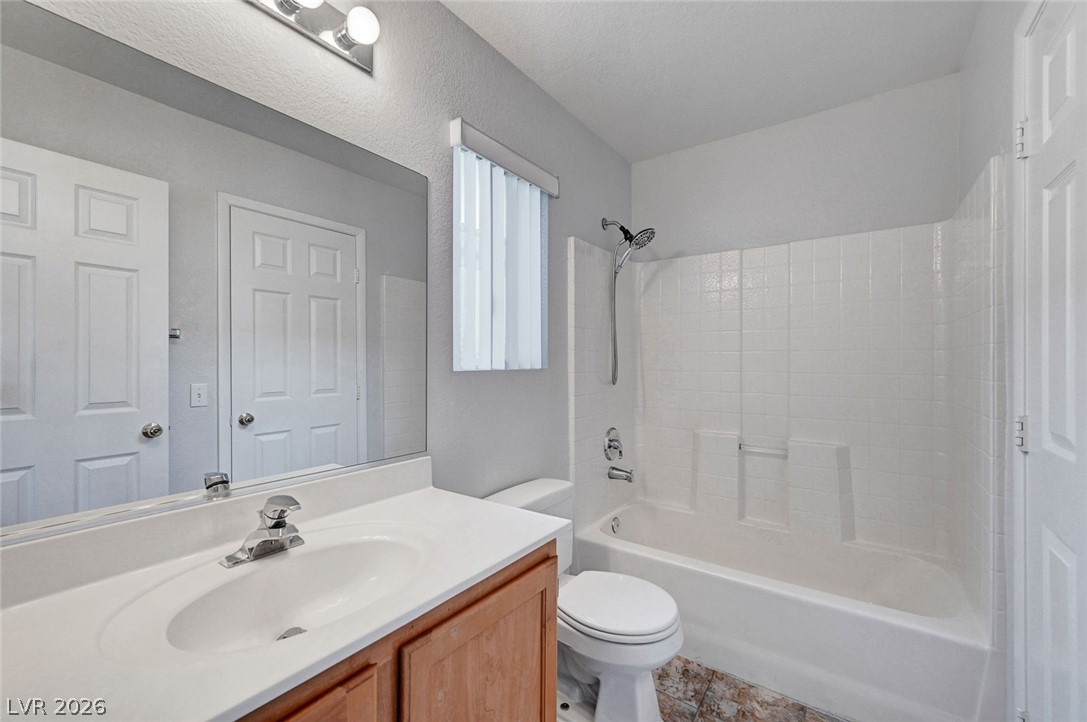 9821 Peseo Cresta Avenue Property Photo 50