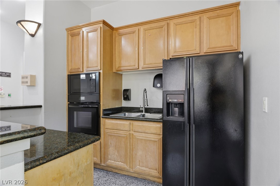 7143 South Durango Drive 106 Property Photo 10