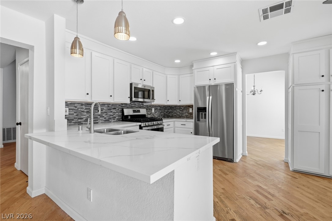 7459 Parnell Avenue Property Photo 3