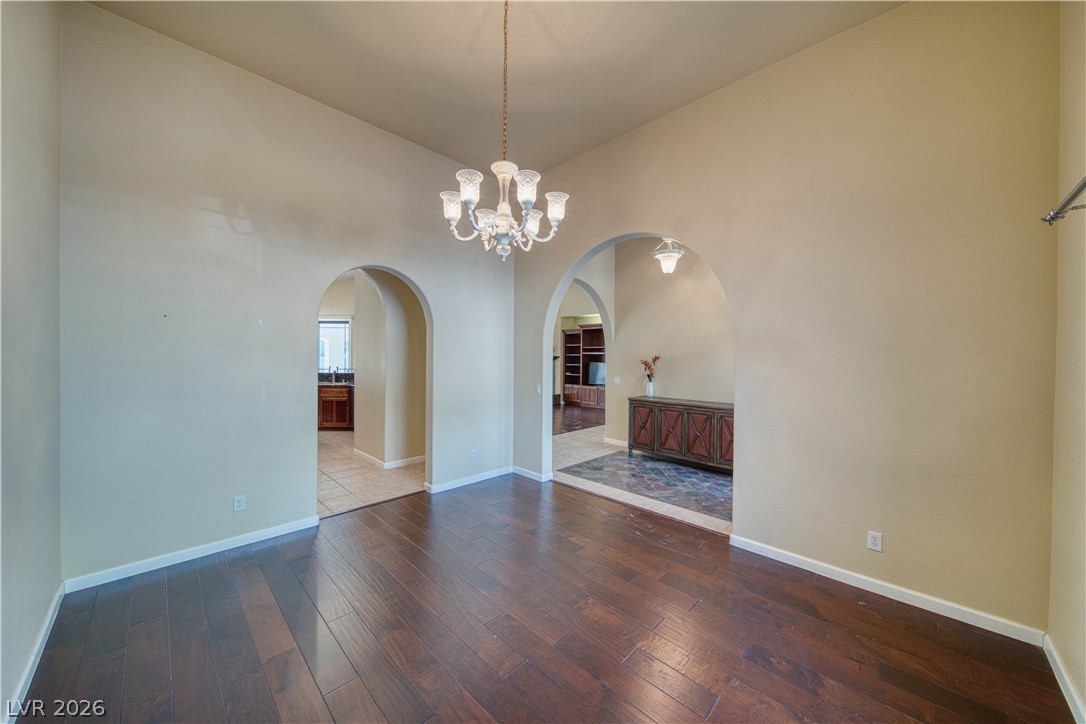 2061 Iroquois Avenue Property Photo 19
