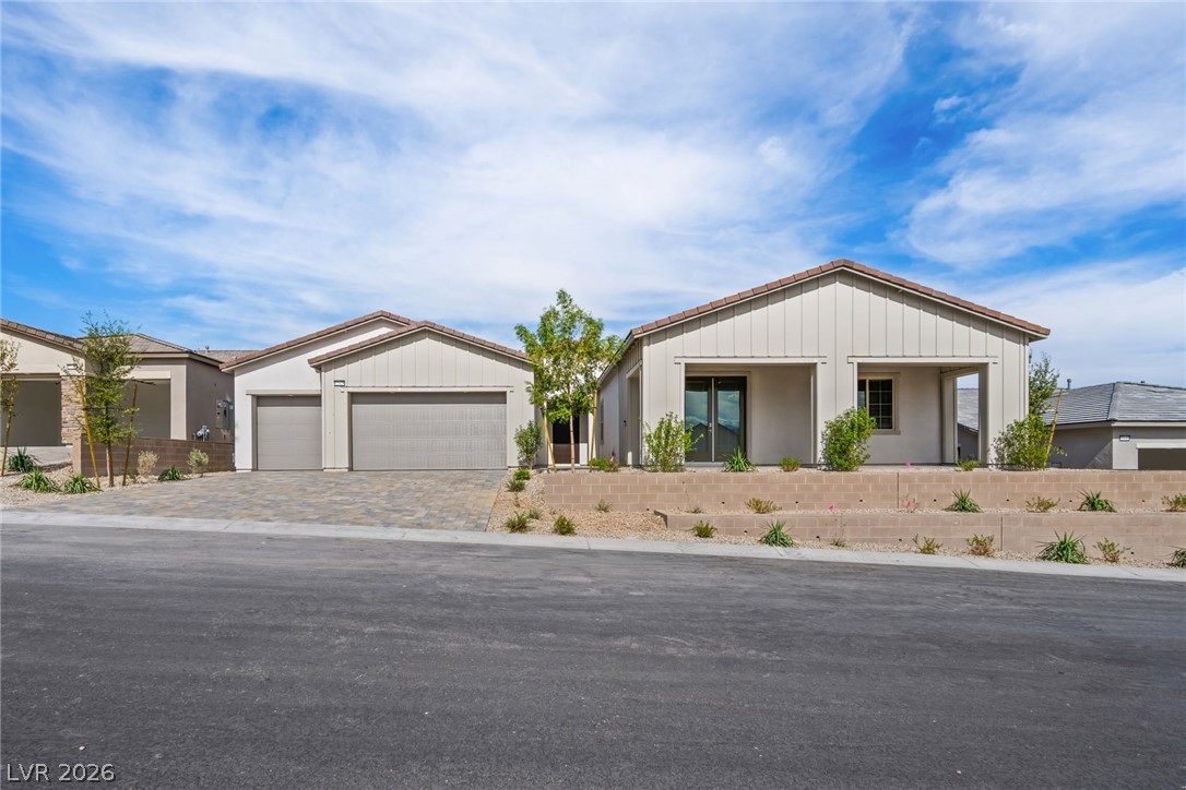 12428 Breezy Bluff Avenue Property Photo 1