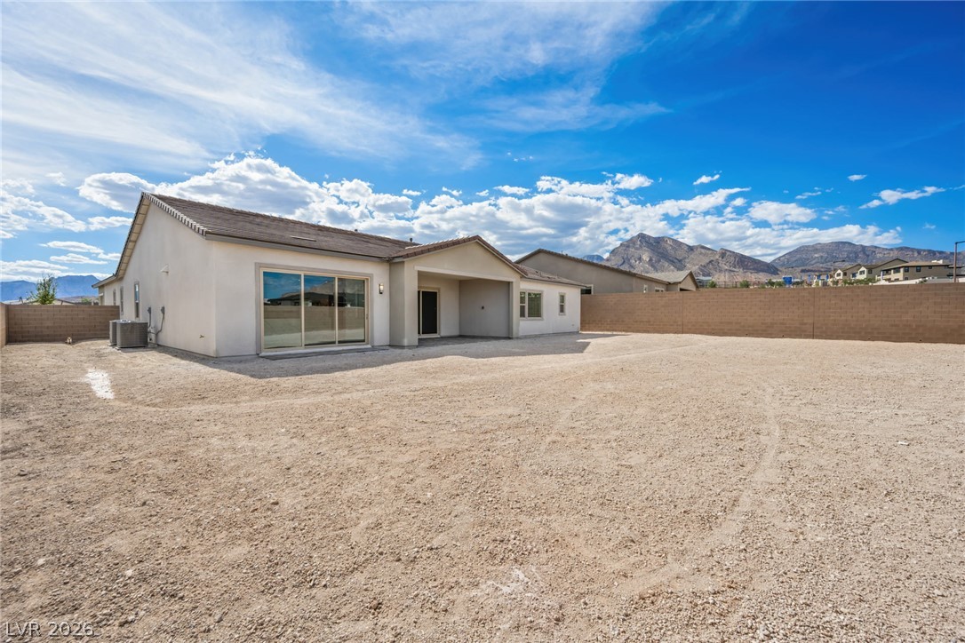 12428 Breezy Bluff Avenue Property Photo 41