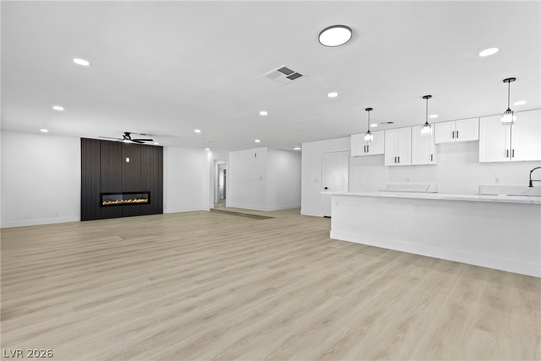 1712 Rockcrest Drive Property Photo 7
