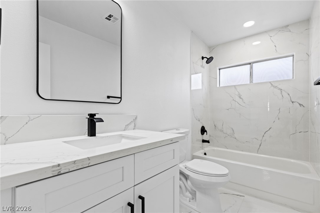 1712 Rockcrest Drive Property Photo 14