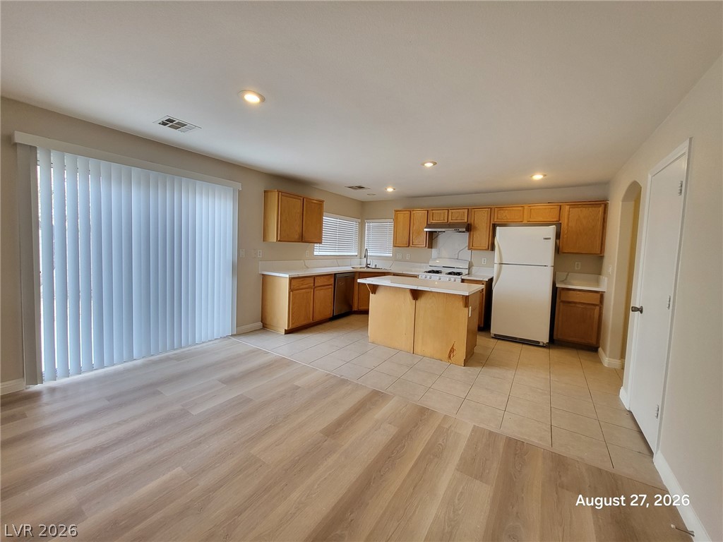 348 Jolly January Avenue Property Photo 7