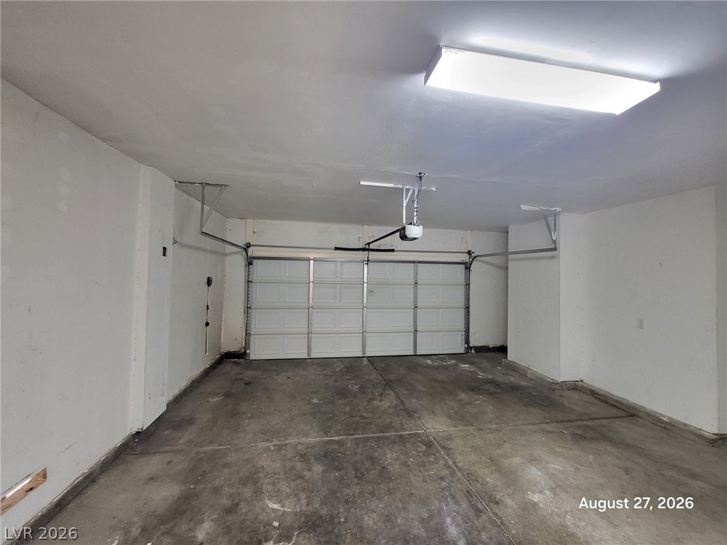 348 Jolly January Avenue Property Photo 20