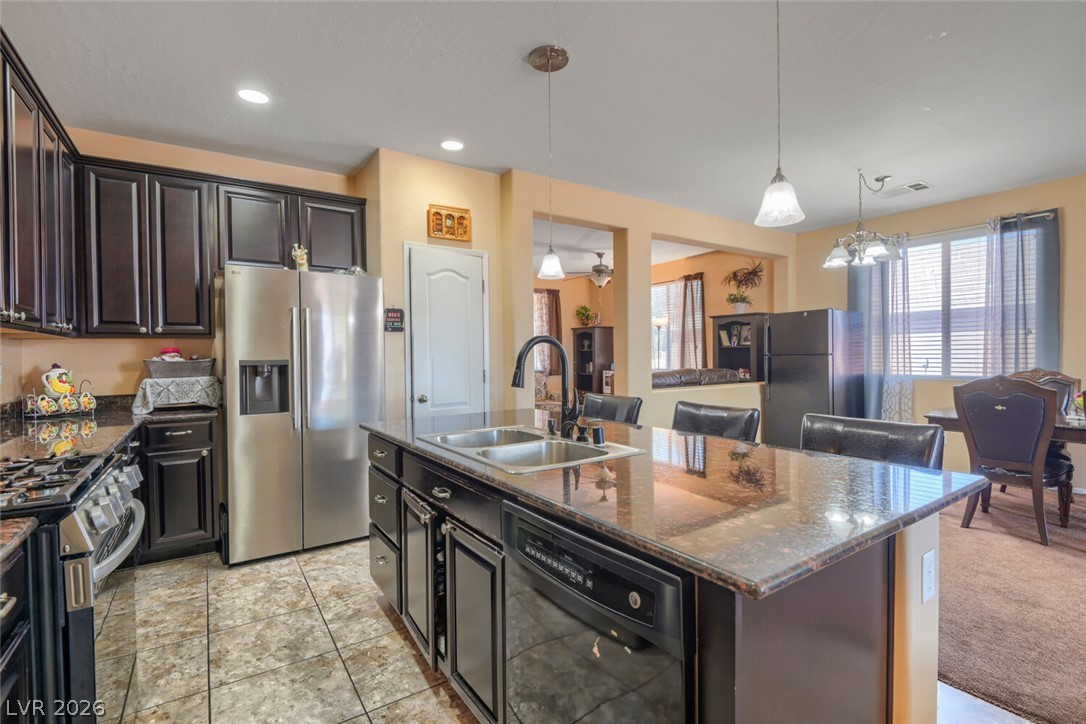 3920 Ropers Ranch Street Property Photo 10