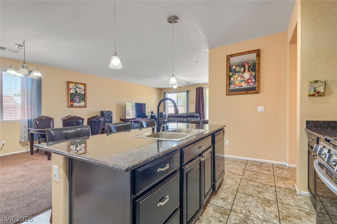 3920 Ropers Ranch Street Property Photo 11