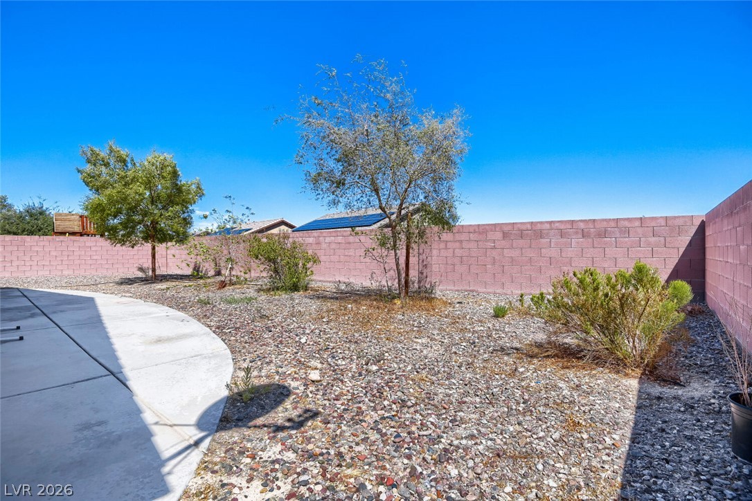 3920 Ropers Ranch Street Property Photo 25