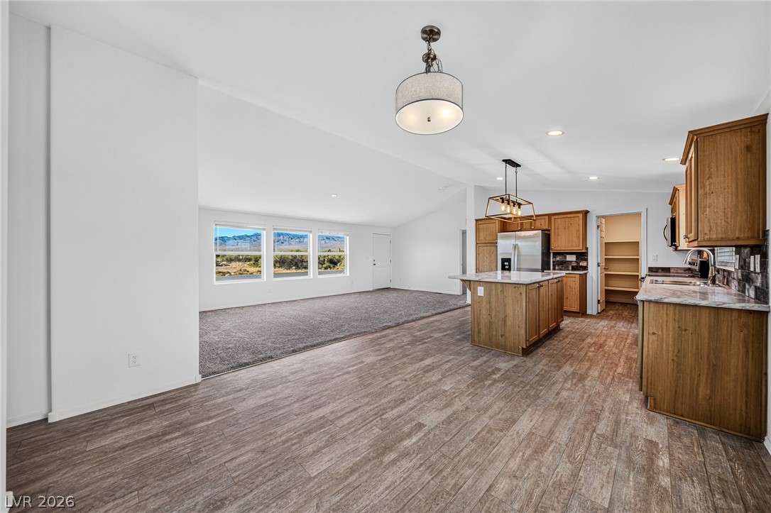 381 East Pechstein Road Property Photo 28