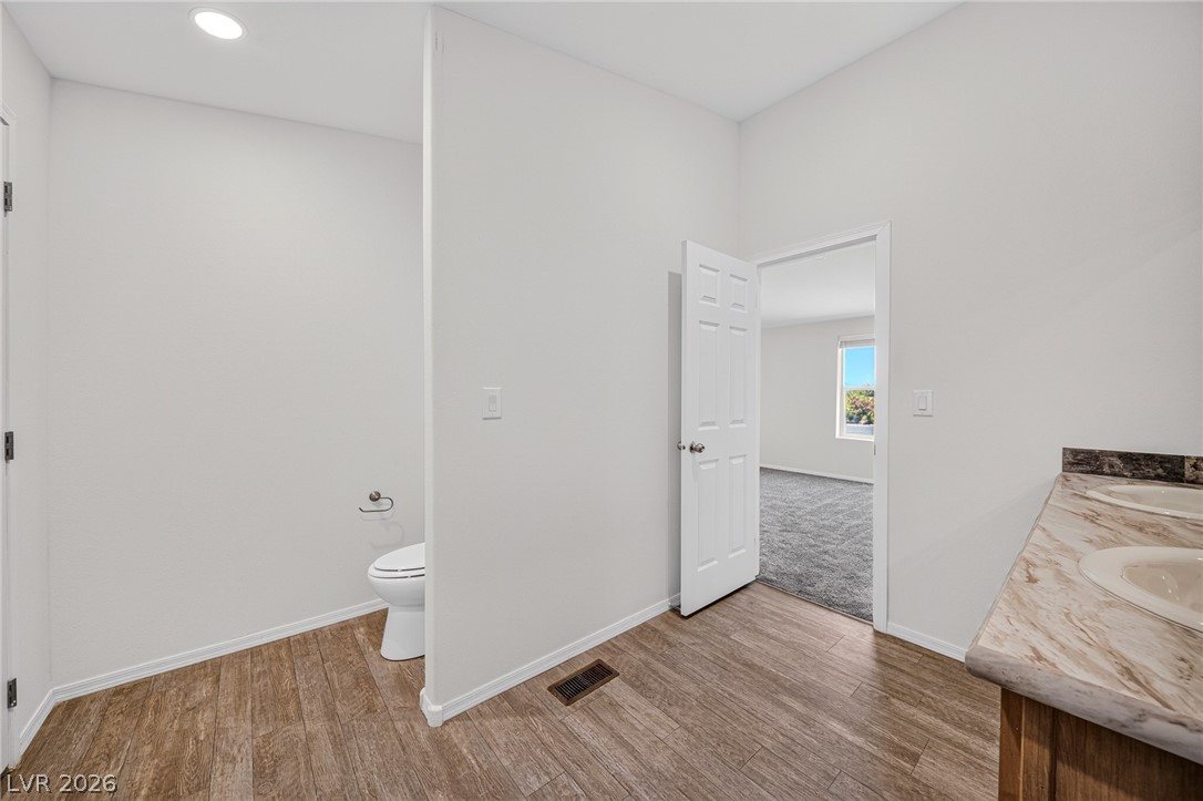381 East Pechstein Road Property Photo 43