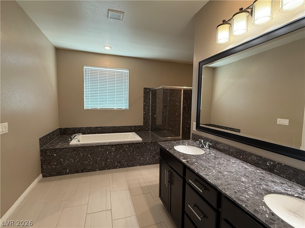 921 Riverlawn Place Property Photo 12