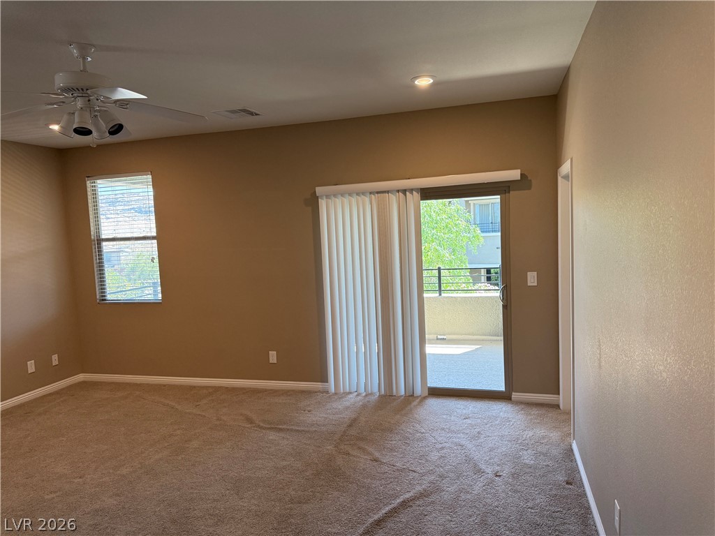 921 Riverlawn Place Property Photo 21