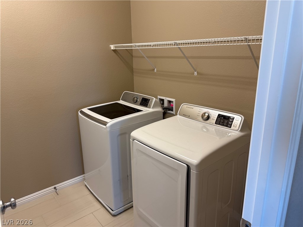 921 Riverlawn Place Property Photo 24